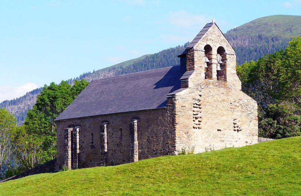 chapelle de la moraine de Garin chapelle de la moraine de Garin